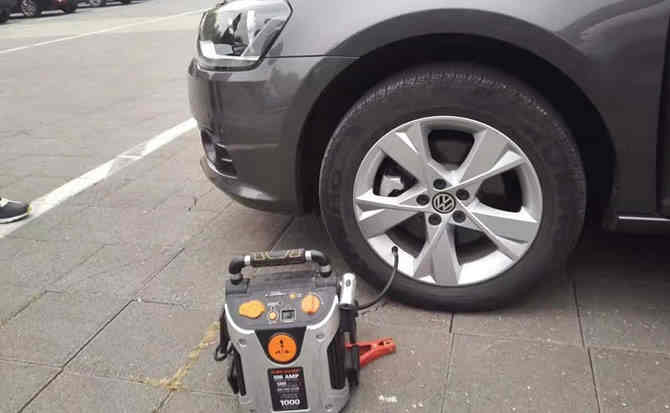 安龙汽车搭电案例